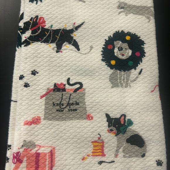 🎄5/$50🎄Kate Spade Kitchen Towel Set - Picture 2 of 4